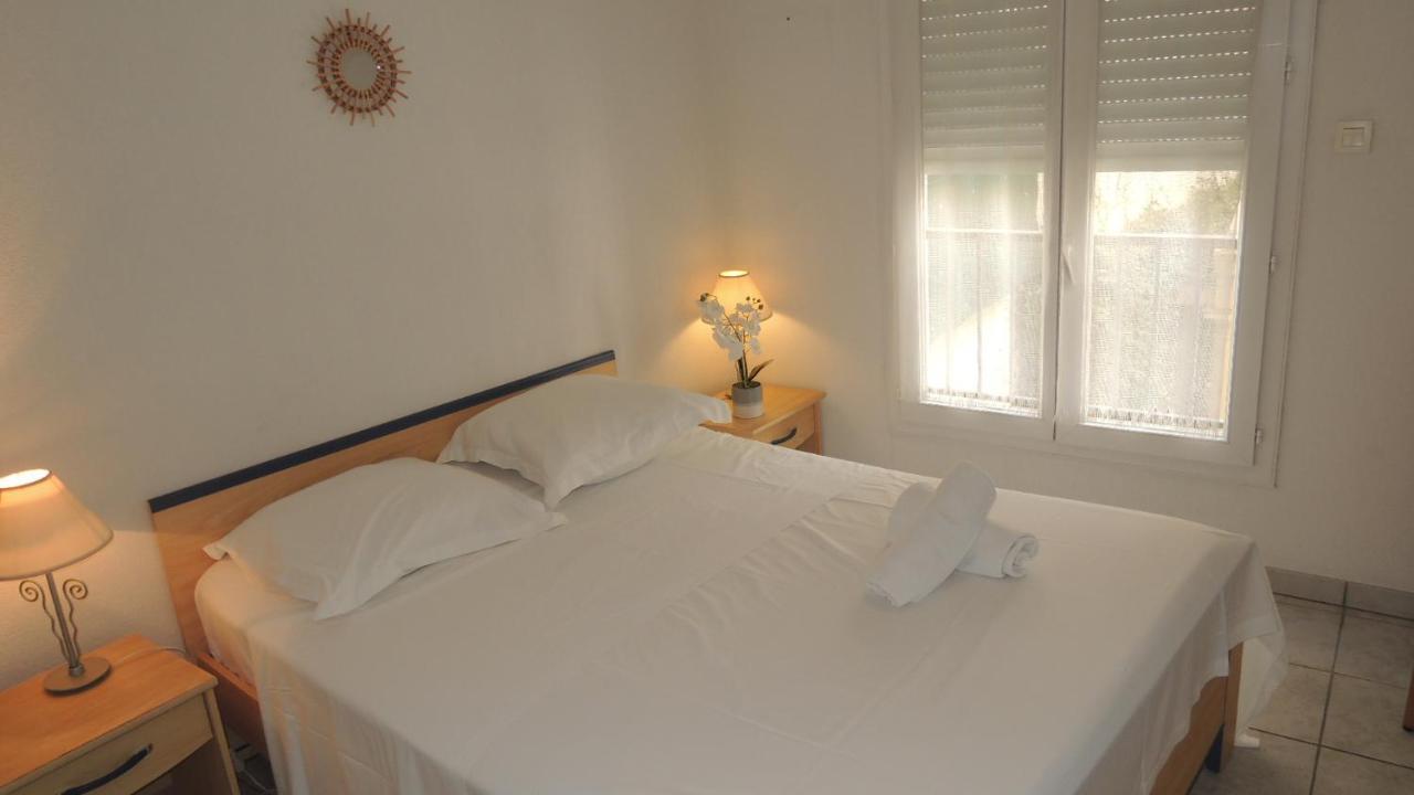 Cannes Palazzio Buitenkant foto